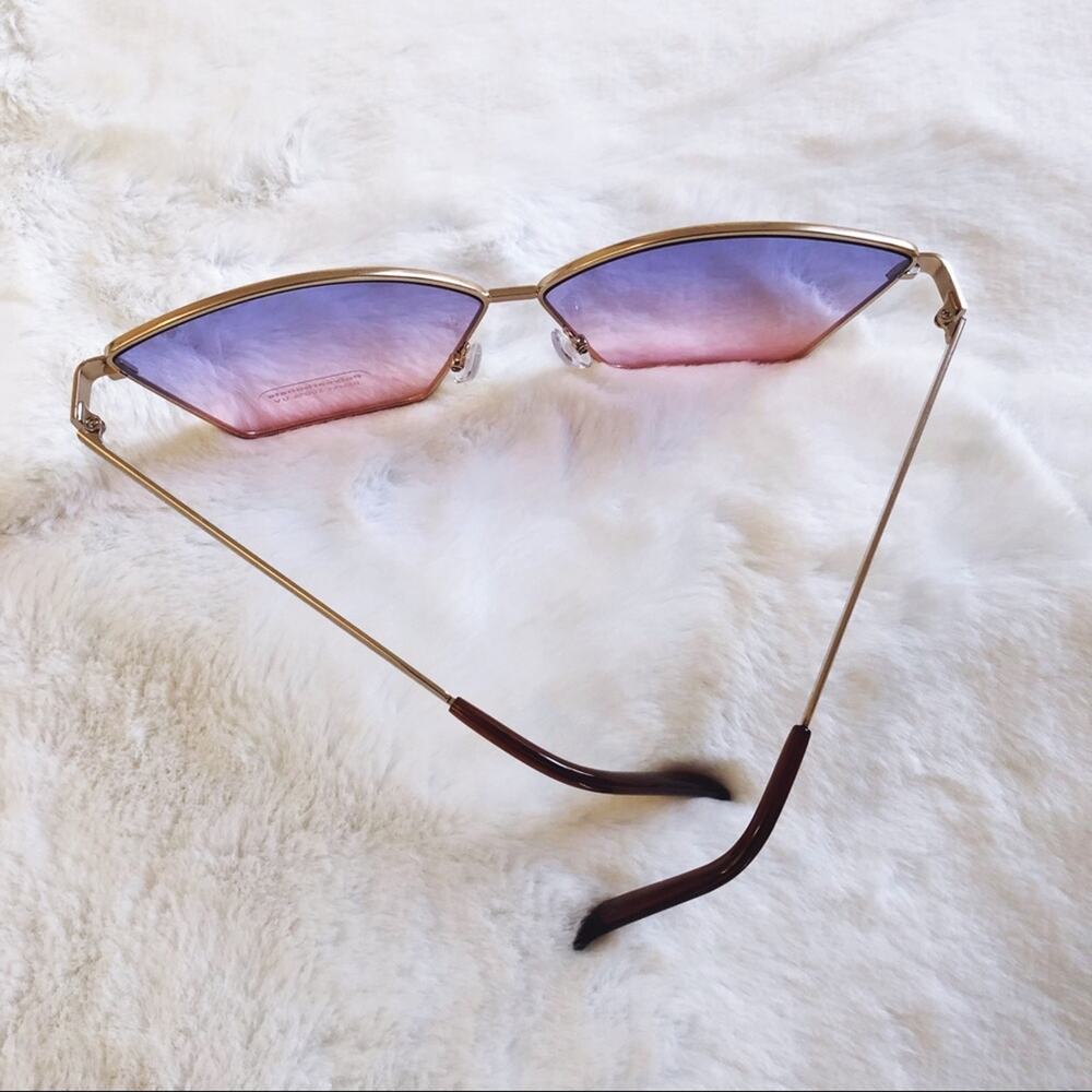 Aubrey Purple Gradient Oversized Sunglasses - Picture 7 of 8